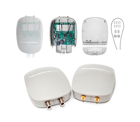 Out StationBoxS z 2x RSMA MIMO
